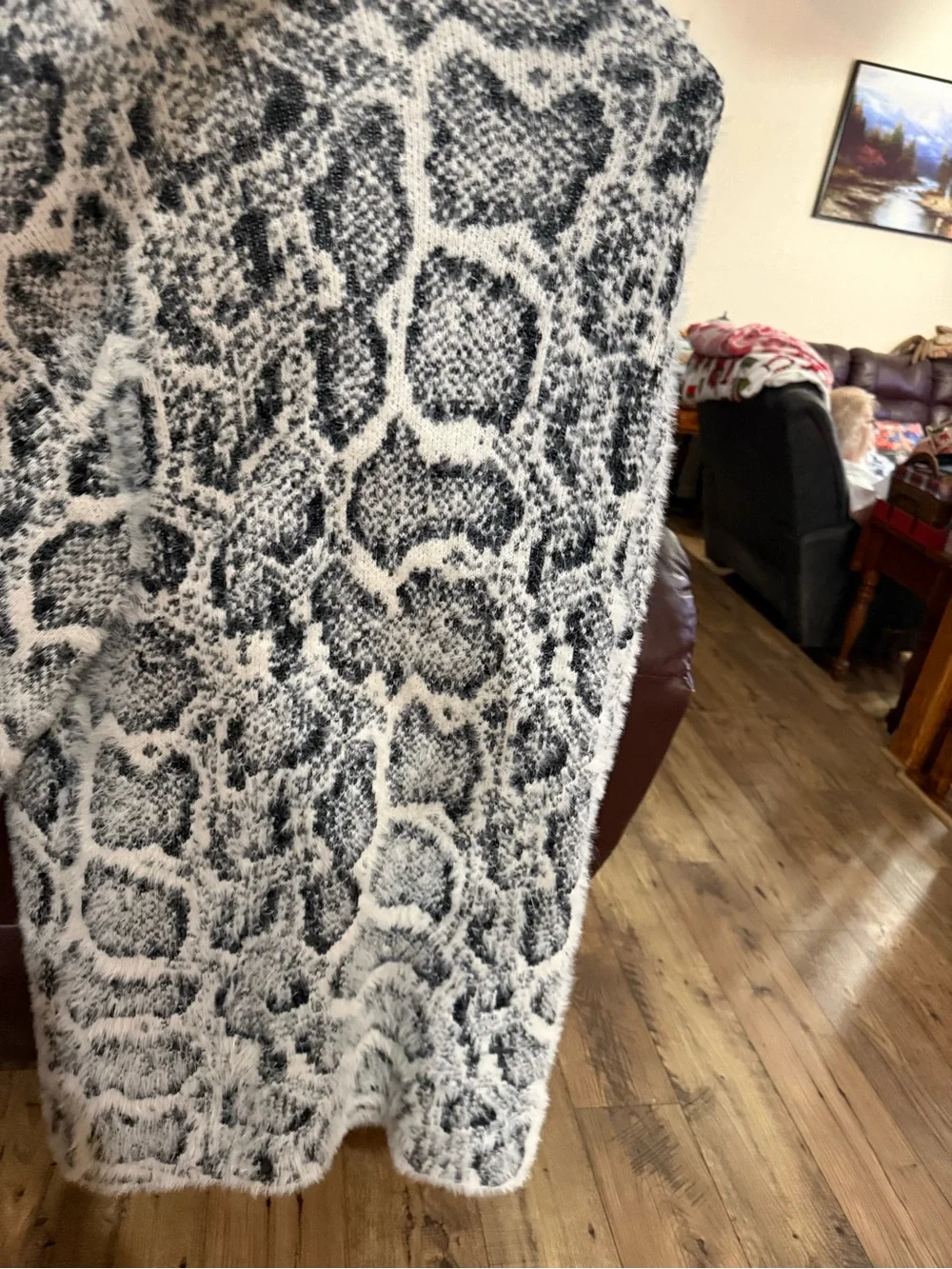 N/A pattern knit